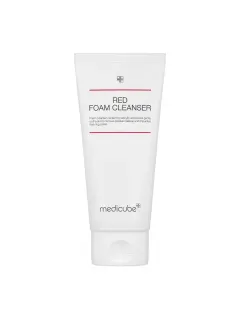Red Foam Cleanser Medicube.webp