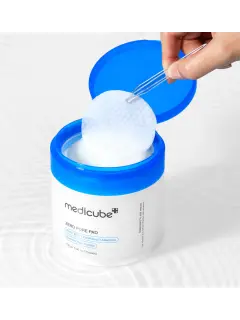 Medicube zero pore pad mild 7.webp