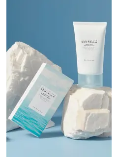 Madagascar-Centella-Hyalu-Cica-Moisture-Cream 3.webp