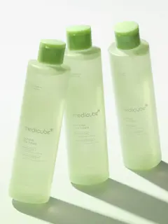 medicube_Exosome_Cica_Toner-210ml 3.webp