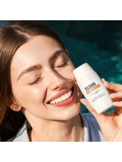 Fotoultra Redness SPF 50 Isdin 4.webp