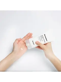 Dr.Jart_-Dermaclear_-pH-Foam-Cleanser-120ml 2.webp